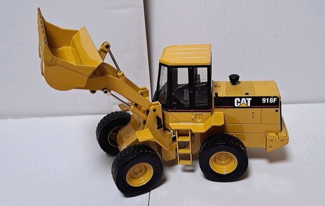Excavadora Cat 918F Joal 1/25
