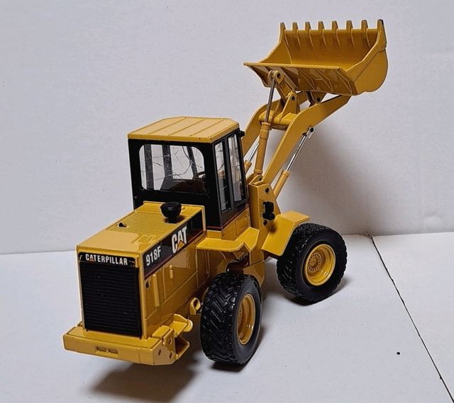 Excavadora Cat 918F Joal 1/25