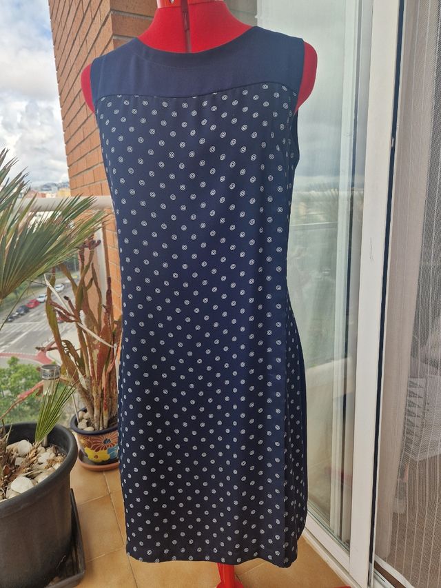 Conjunto vestido azul lunares blanco