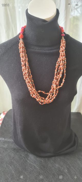 Collar artesanal marrón-naranja