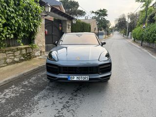 PORSCHE CAYENNE COUPE TURBO GT
