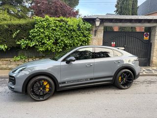 PORSCHE CAYENNE COUPE TURBO GT