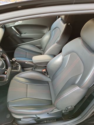 Audi S1 2015
