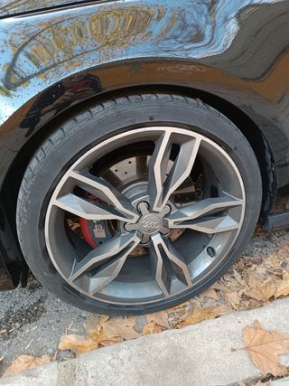 Audi S1 2015