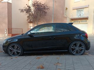 Audi S1 2015