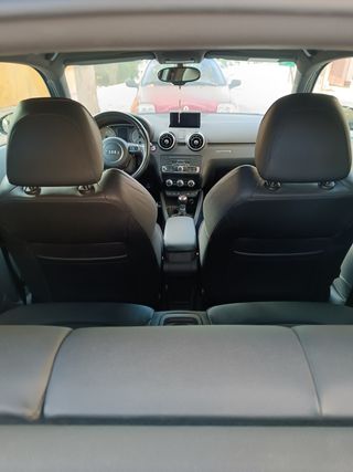 Audi S1 2015