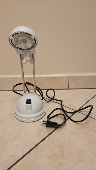 Lampada telescopica regolabile 