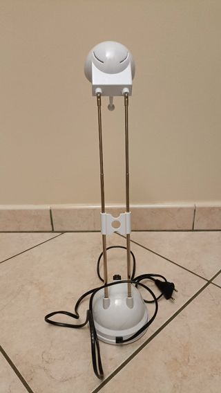 Lampada telescopica regolabile 