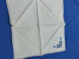 Mantelería bordada a mano