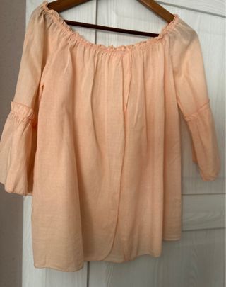 Blusa romántica naranja claro