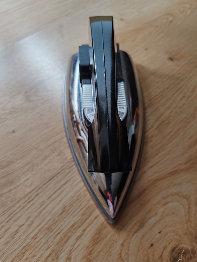 Ferro da viaggio Solac 70's