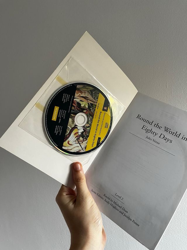 Libro / Book Around the World in Eighty Days