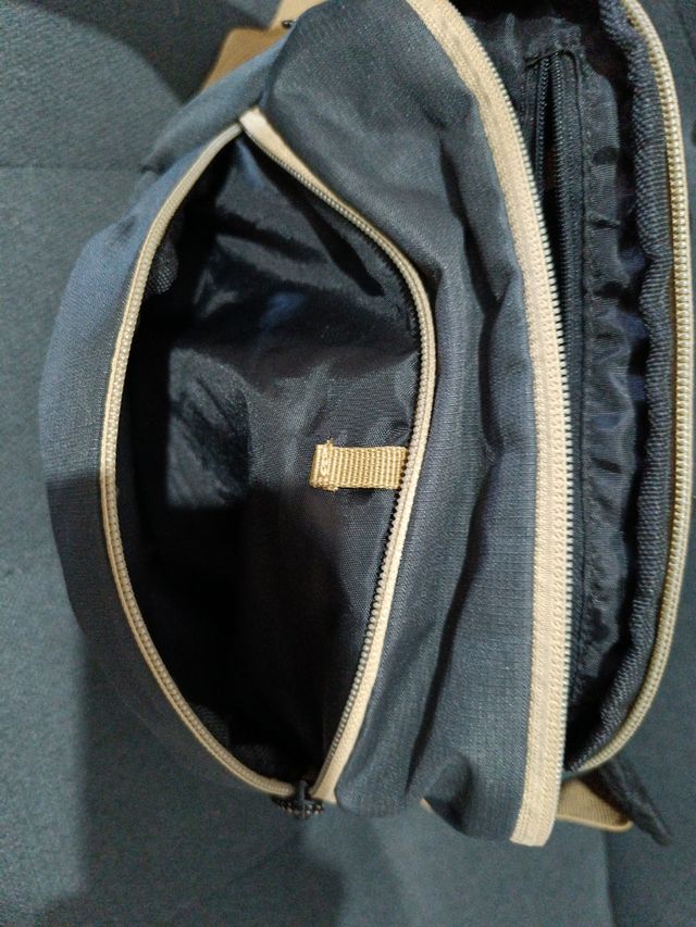 Mochila bolsa tipo riñonera multifuncion