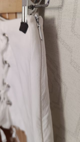 Mini falda pantalón Zara blanca XS