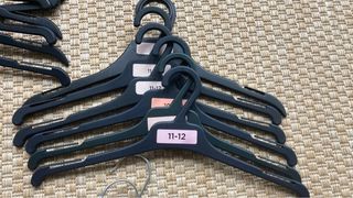 35 Perchas Niños - Varias Tallas