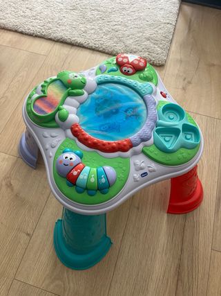 Mesa actividades bebé Chicco