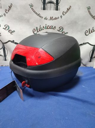 Portabultos cofre moto