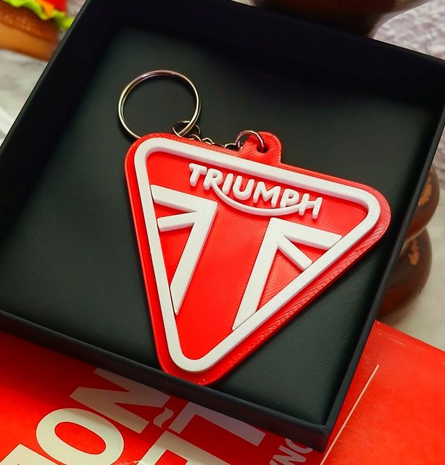 LLAVERO COLECCIÓN"TRIUMPH" EN 3D SPORT 