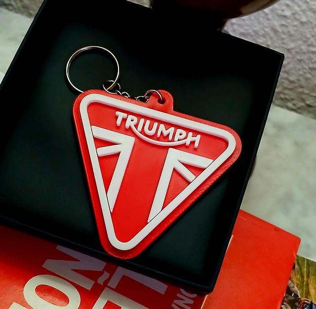 LLAVERO COLECCIÓN"TRIUMPH" EN 3D SPORT 