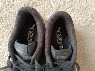 Zapatillas Puma. Solo se las ha puesto 2 veces.