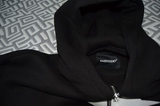 Sudadera de la marca BASDODICI