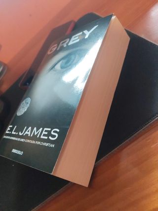 Grey («Cincuenta sombras» contada por Christian...