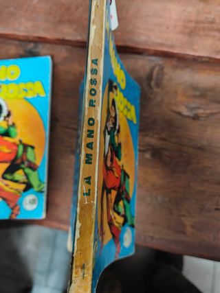 Fumetto Tex la mano rossa