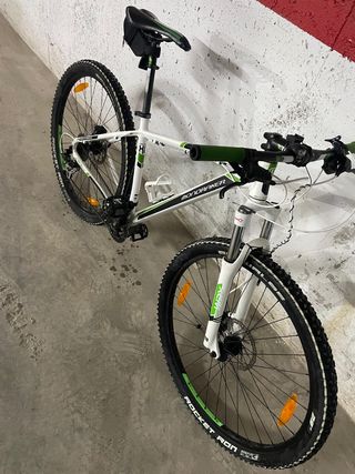 Bicicleta Mondraker Ventura