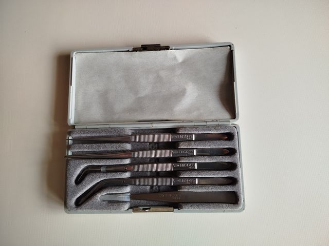 Juego pinzas precisión FACOM