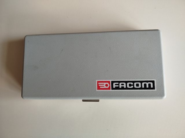 Juego pinzas precisión FACOM