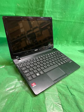 ACER ASPIRE V5 121 AMDC70 4GB Ram 240SSD