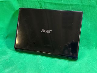 ACER ASPIRE V5 121 AMDC70 4GB Ram 240SSD