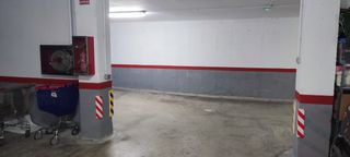 Plaza de garaje amplia para coche y moto