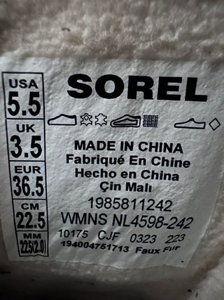 Botas de nieve cortas nuevas