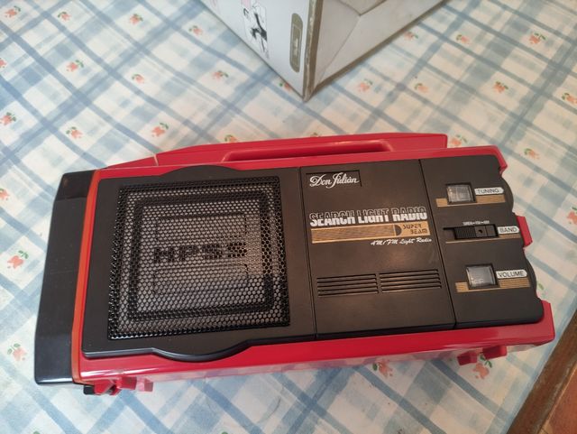 Radio multiusos a pilas