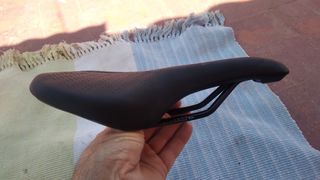 Sillín bici TKX. Nuevo
