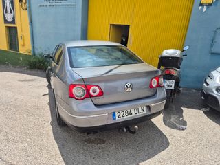 Volkswagen Passat 2006