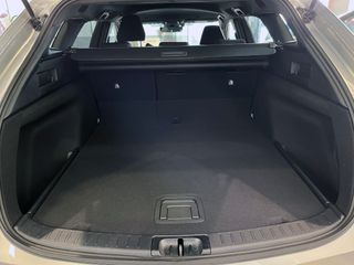 Suzuki Swace 1.8 GLE Hybrid