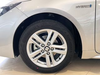 Suzuki Swace 1.8 GLE Hybrid