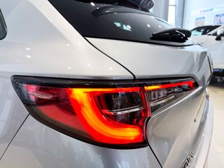 Suzuki Swace 1.8 GLE Hybrid