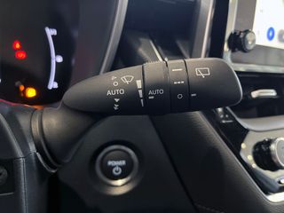 Suzuki Swace 1.8 GLE Hybrid