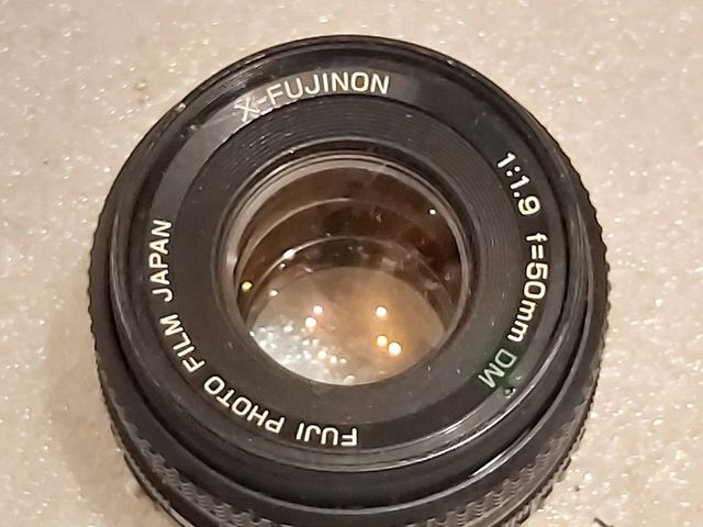 FOTOCAMERA FUJI STX-2 con X-FUJINON DM 50 f1.9