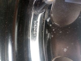 Llantas originales Ford de antiguo stock .