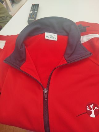 Chaqueta chándal san José, talla S, nueva