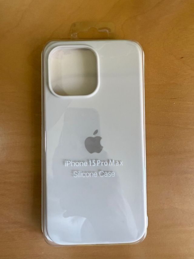 Funda Silicona iPhone 15 Pro Max Blanca