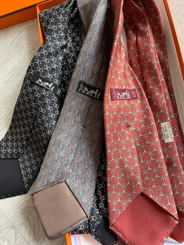 3 Corbatas HERMES