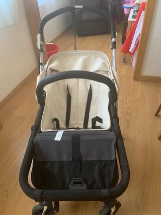 Bugaboo Camaleón carrito bebé año 2010. 