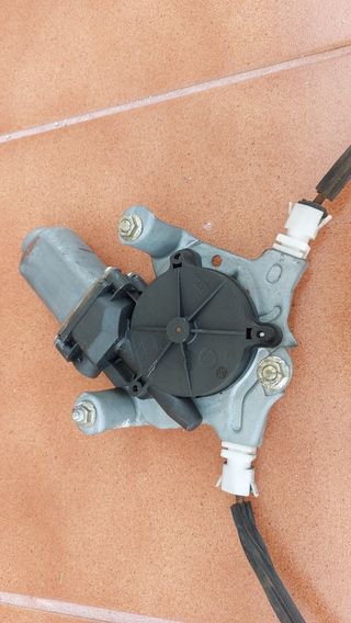 Elevalunas Renault Clio - Motor Ventana