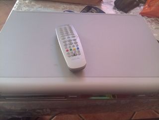 Reproductor y Grabador DVD FHILIPS fucionando