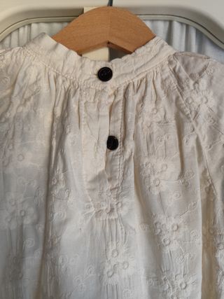 Camisa-body cuello mao bordados 92 cm 